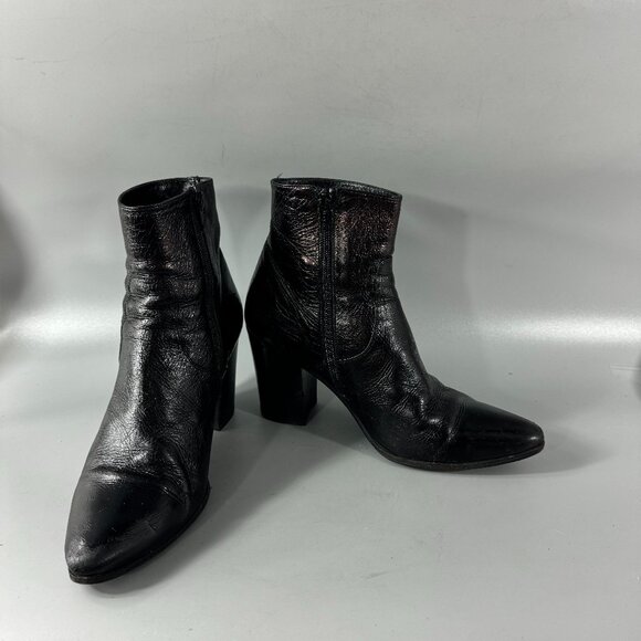 Authentic Saint Laurent French 85 Black Patent Leather Ankle Boots, Size 38.5 - Picture 1 of 11